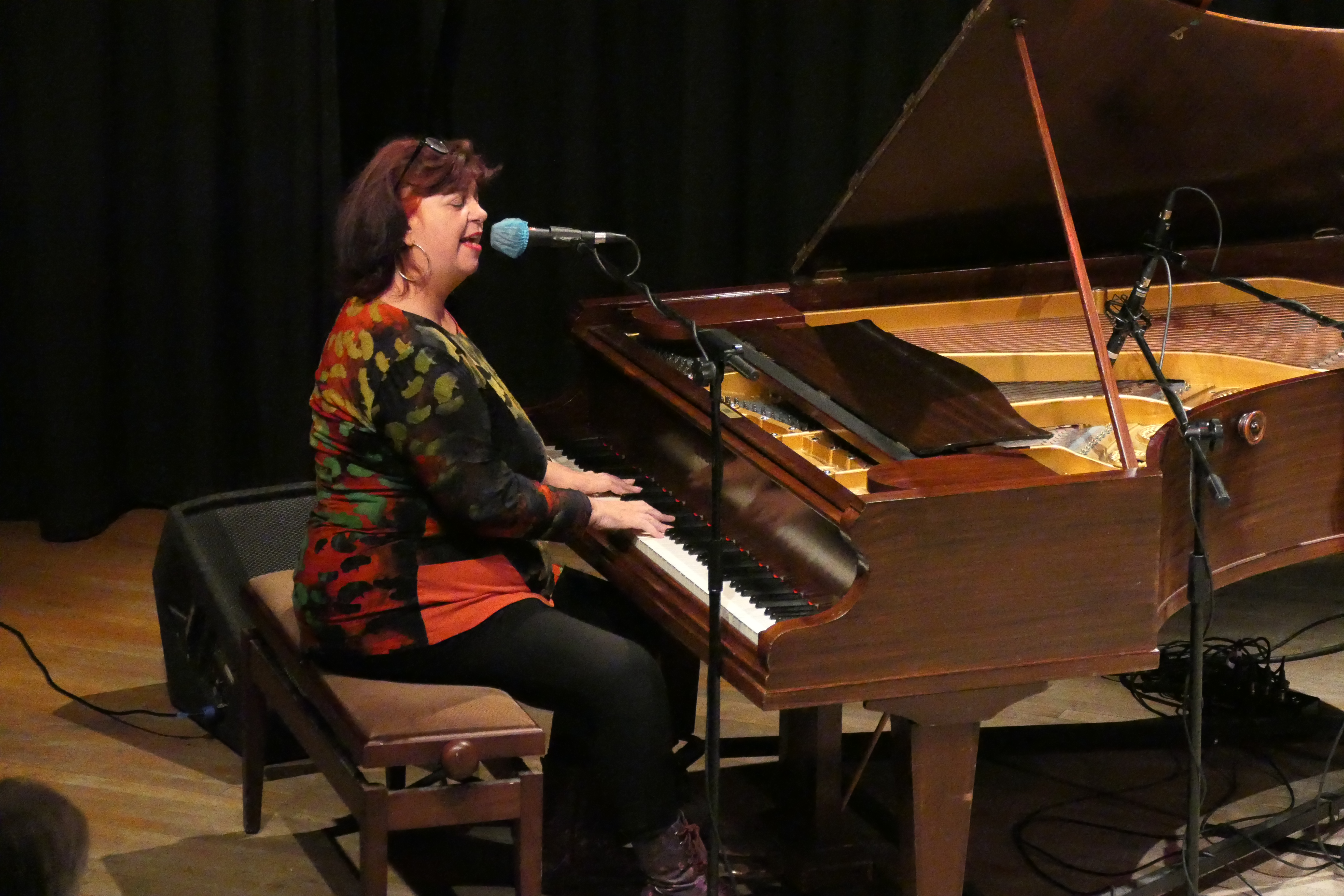 Liane Carroll